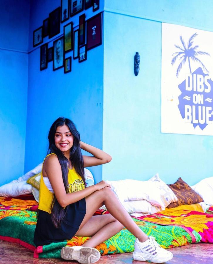 Dibs On Blue Morjim Hostel Екстериор снимка